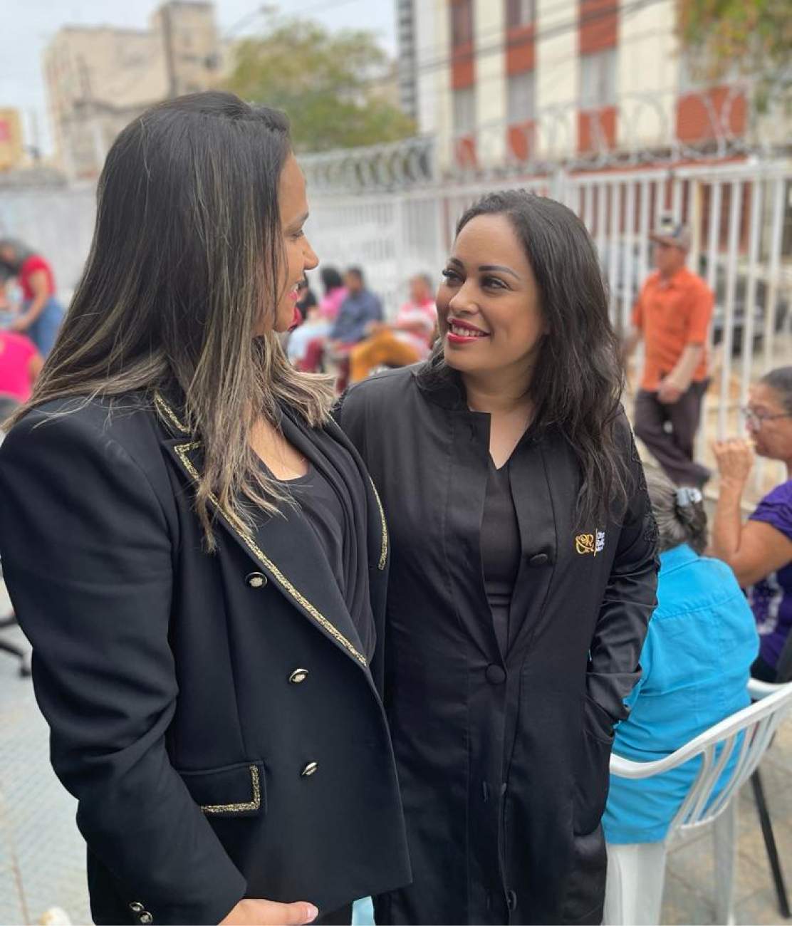 Profissionais em evento beneficente